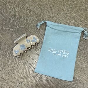 djerf avenue x emi jay sweetheart clip in angel food